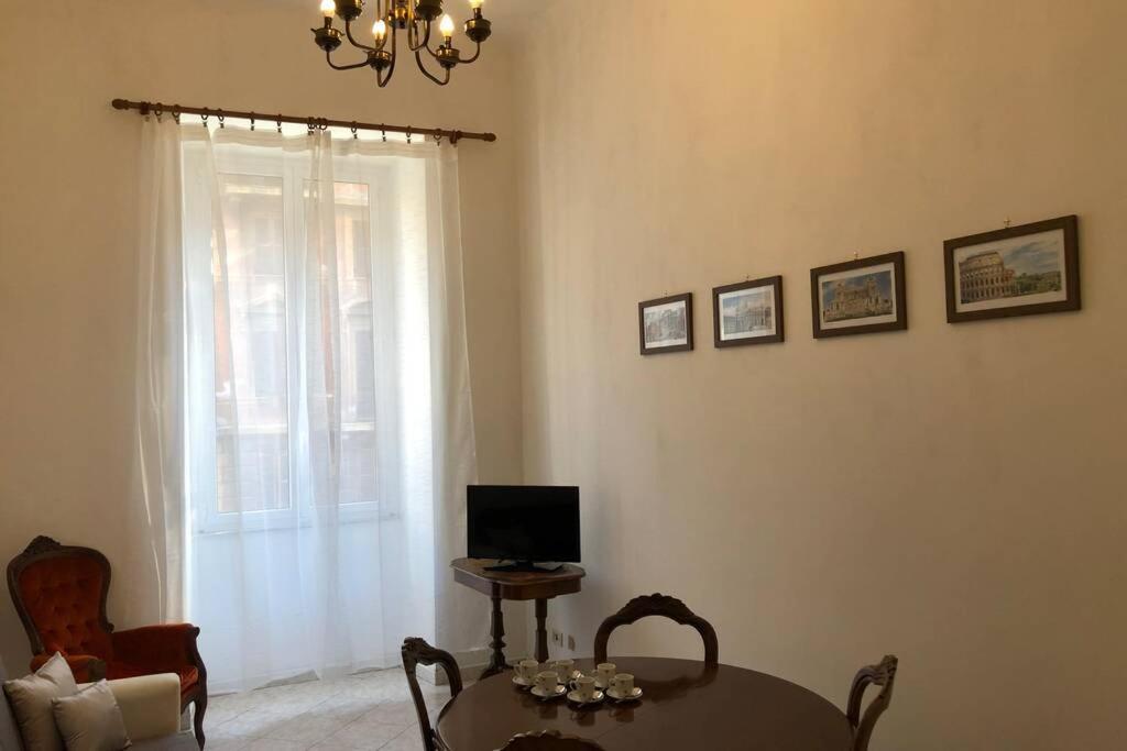La Casa Di Rosa Apartment Rome Bagian luar foto